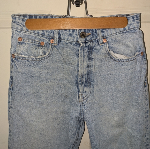 Zara Light Blue Straight Jeans - Picture 4 of 6